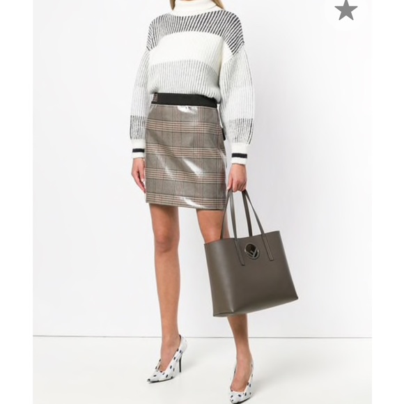 fendi leather shopper